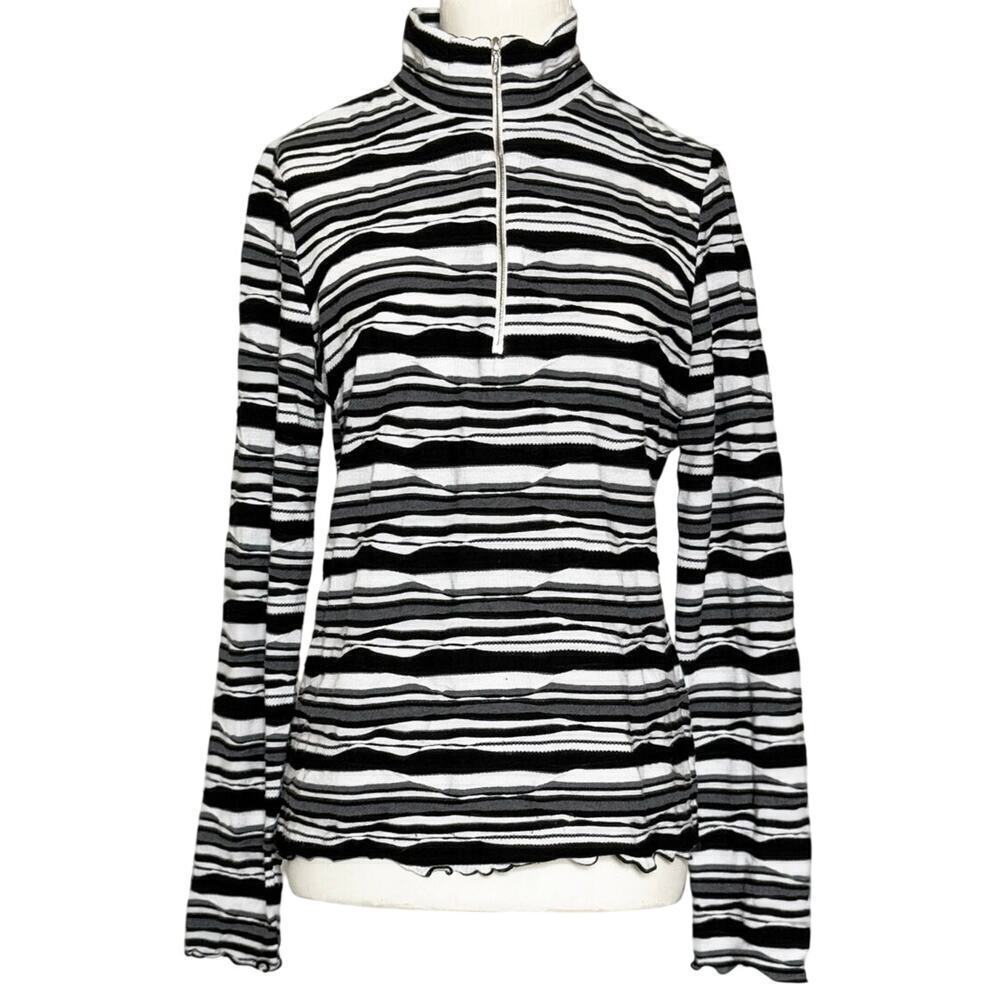 Sno Skins Womens M 1/4 Zip Sports Layer Pullover Activewear